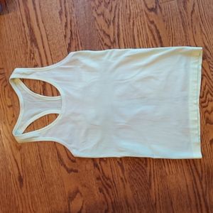 Lululemon Swiftly Tech Racerback Tanktop in neon yellow, size 6